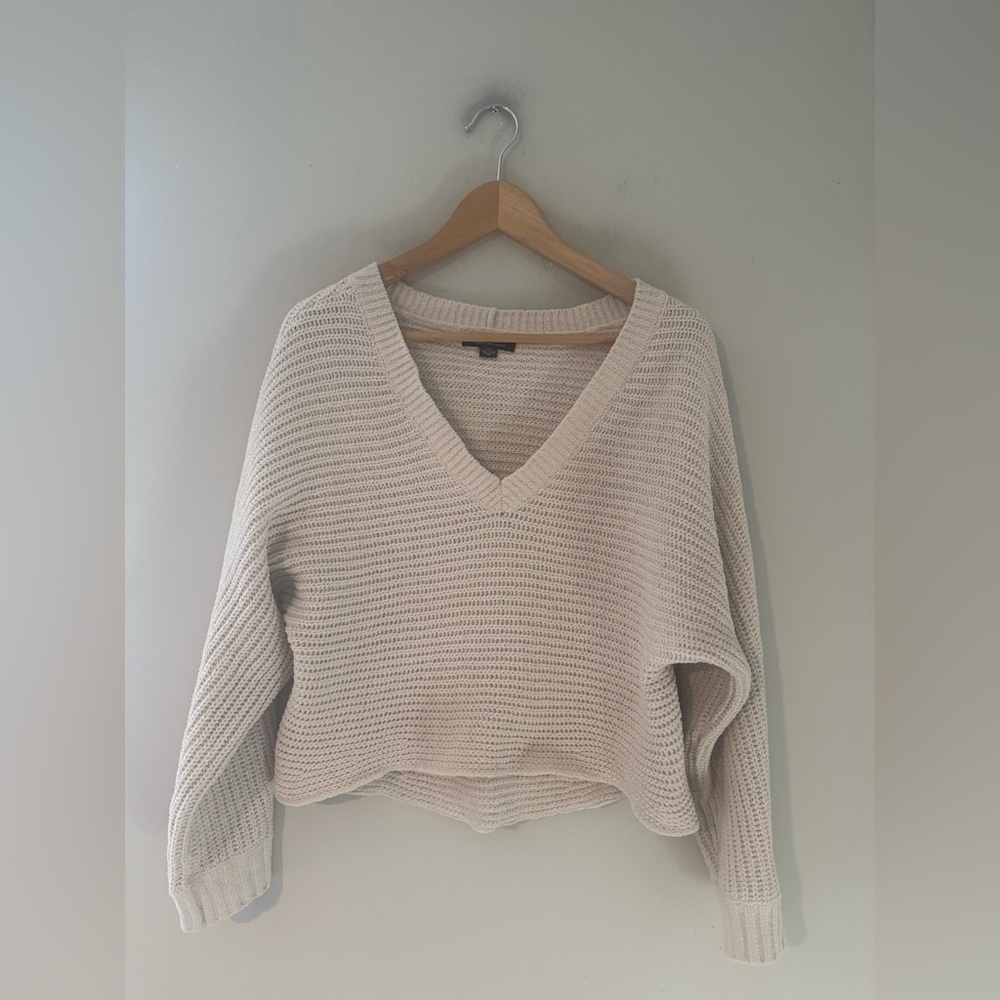Cream chenille American Eagle V-Neck‎ Sweater pullover aerie offline - Picture 2 of 4